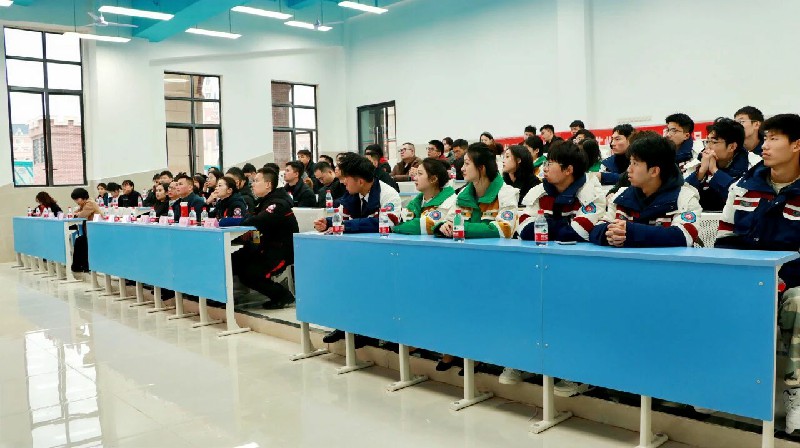 1765471885122735.jpg 微信图片_2025-12-12_004935_833~1.jpg