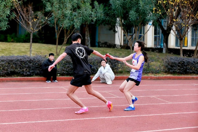 1765472347983233.jpg 微信图片_2025-12-12_005431_113~1.jpg