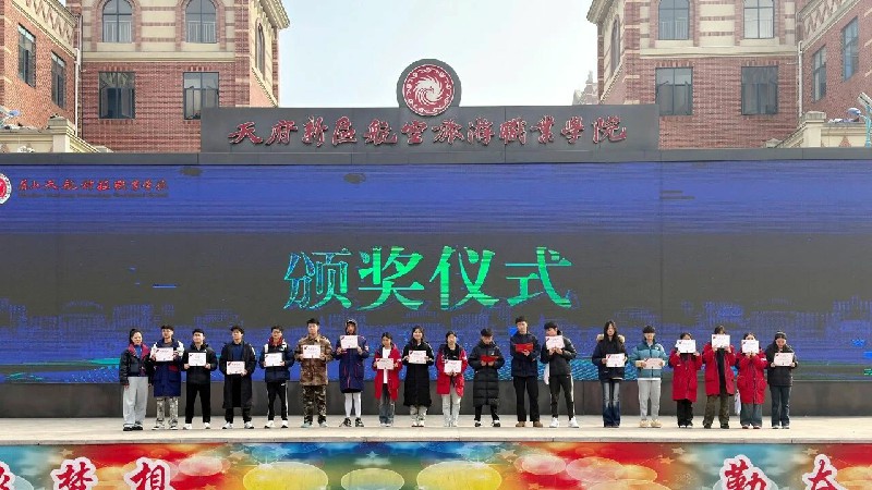 1765472418646294.jpg 微信图片_2025-12-12_005451_212~1.jpg