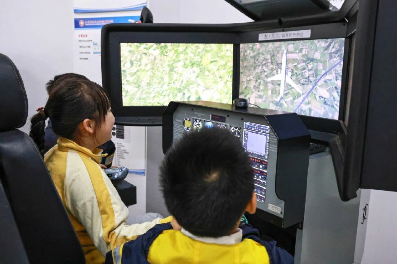 1765477076737779.jpg 微信图片_2025-12-12_015323_288~1.jpg