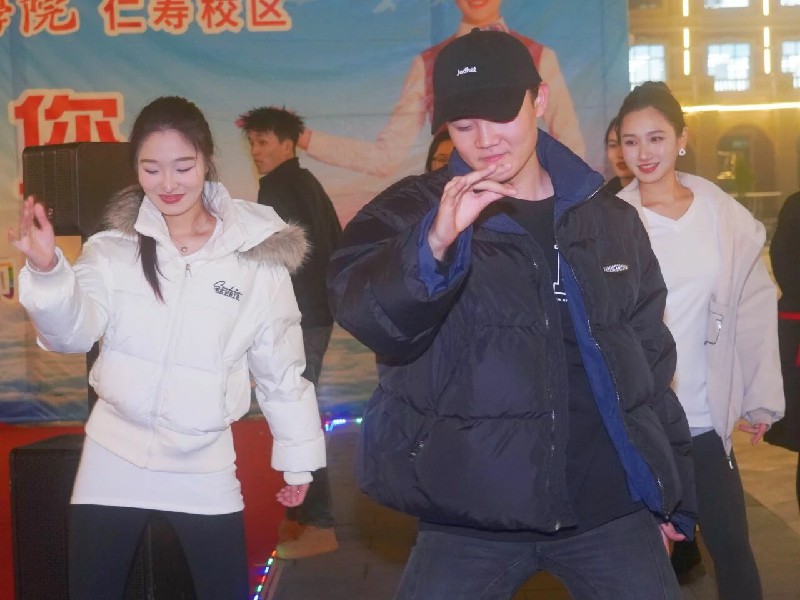 1765477854102527.jpg 微信图片_2025-12-12_022558_500~1.jpg