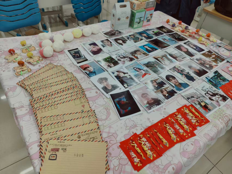 1767689996289862.png 9A4804710C53FA3599F84F2102D28285.png