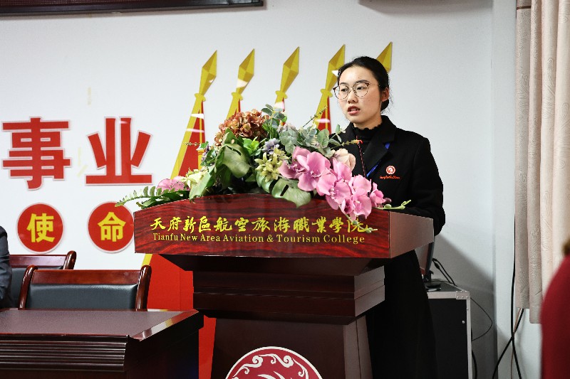 1775309448593838.jpg IL3A0004.jpg