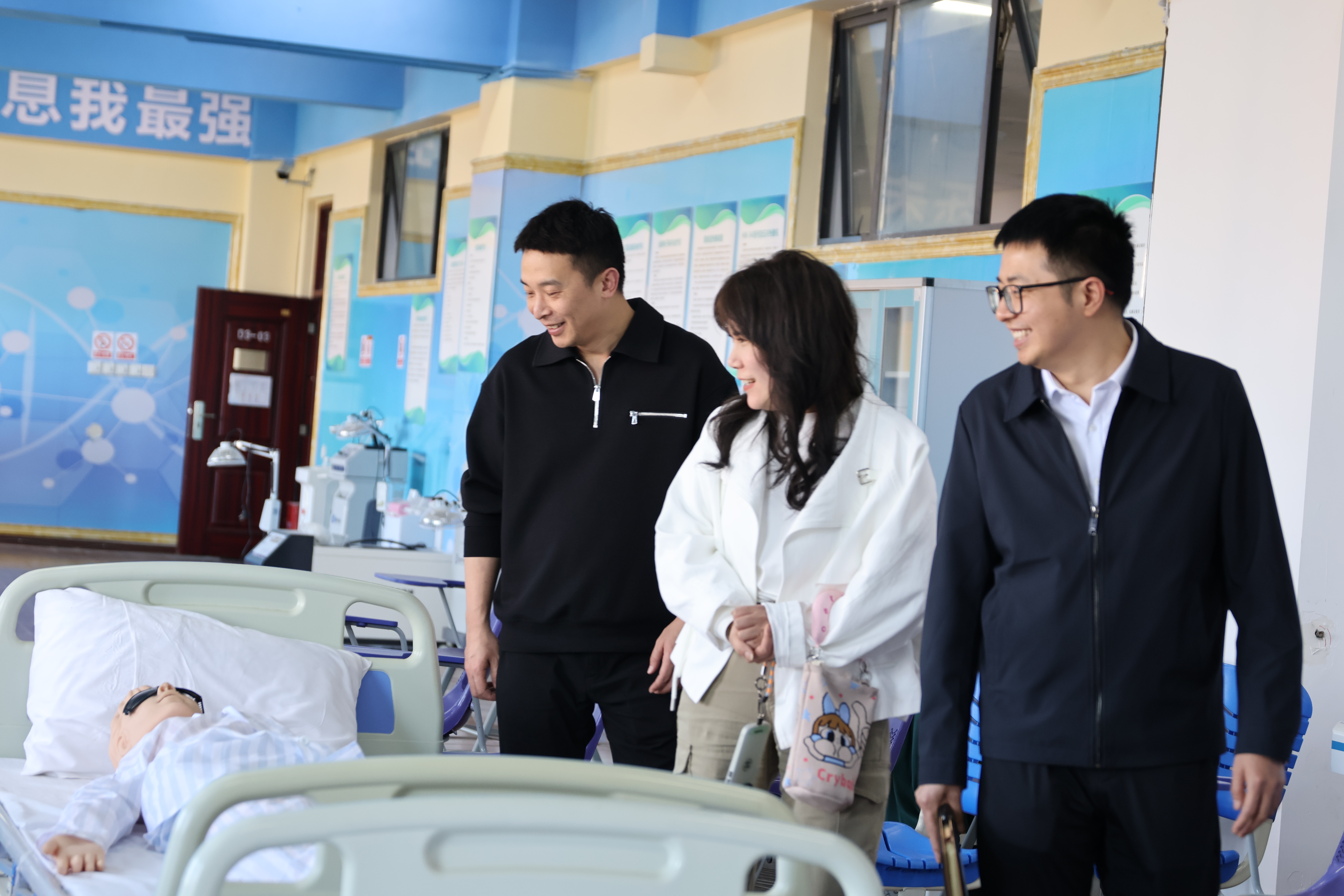 1775462713210769.jpg 1775462713210769.jpg