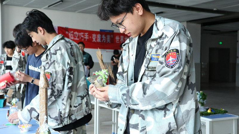 1778029794797292.jpg 微信图片_20260422163423_265_252~1.jpg
