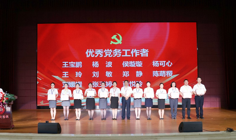 86ebeb7371f96ed4329d409445ceeca4_副本~1.jpg